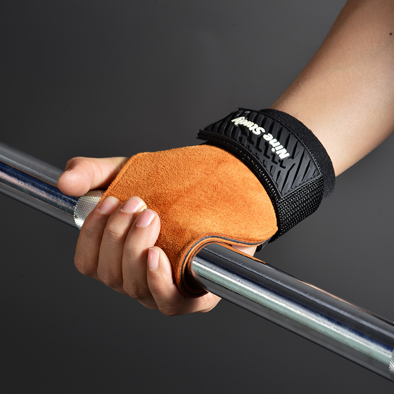 Rindsleder Fitness studio Grif – Crossfit Workout With Equipment Bewertung und Preis